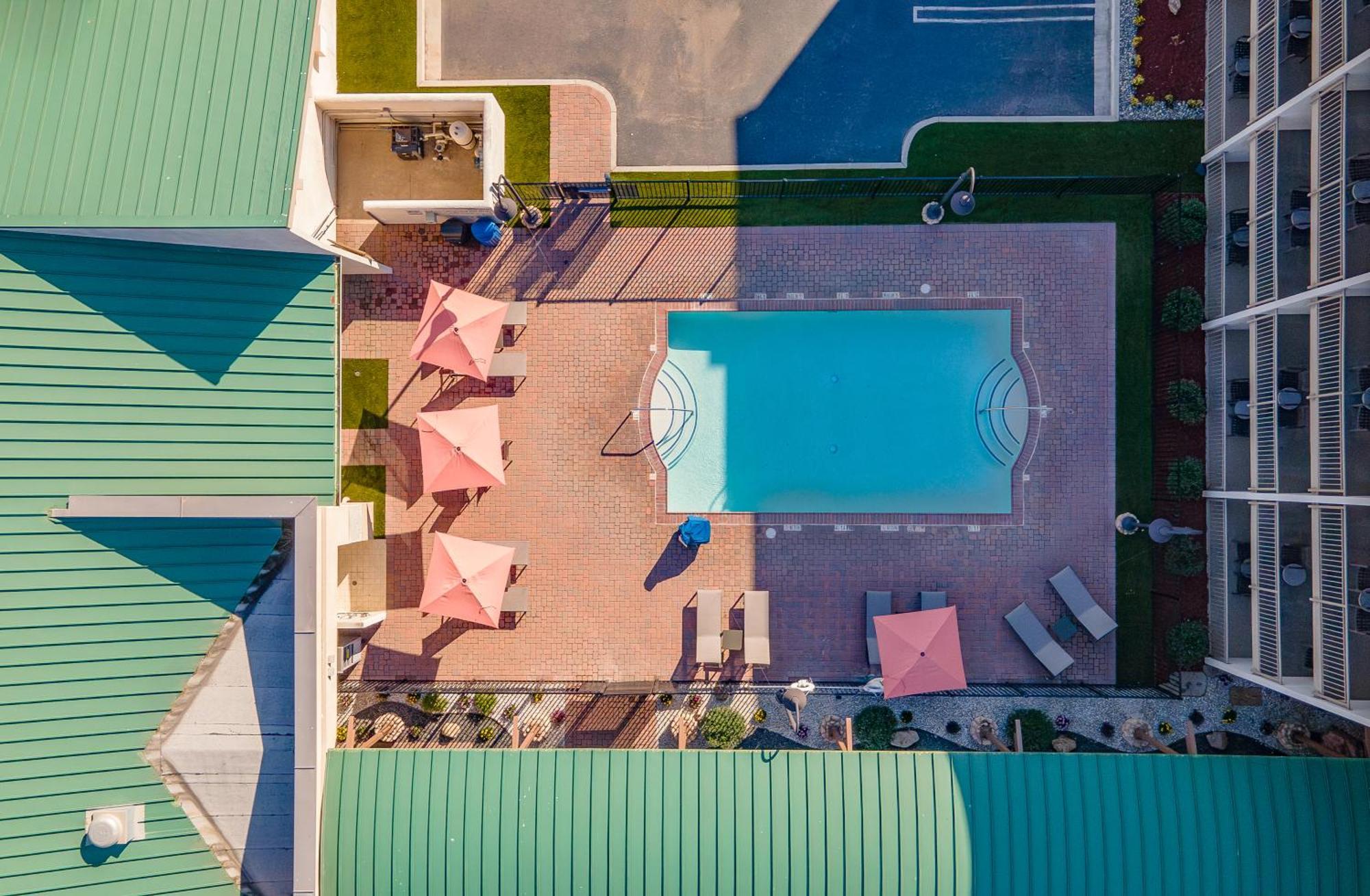 Hotel Hampton Channel Islands Harbor 3*