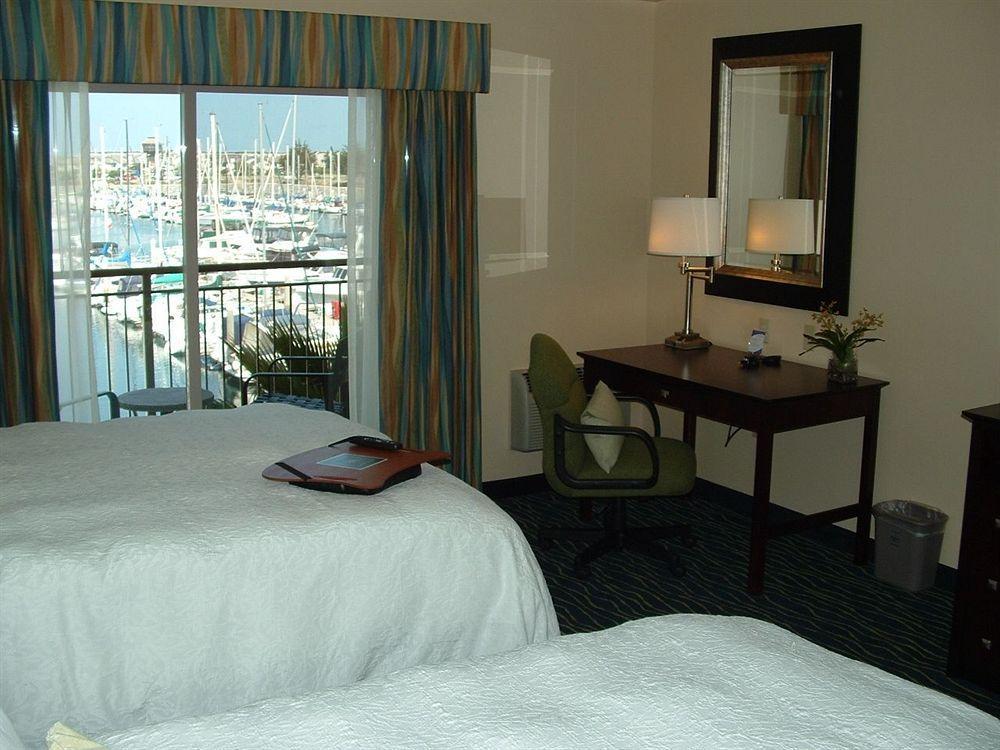 Hampton Channel Islands Harbor 3*