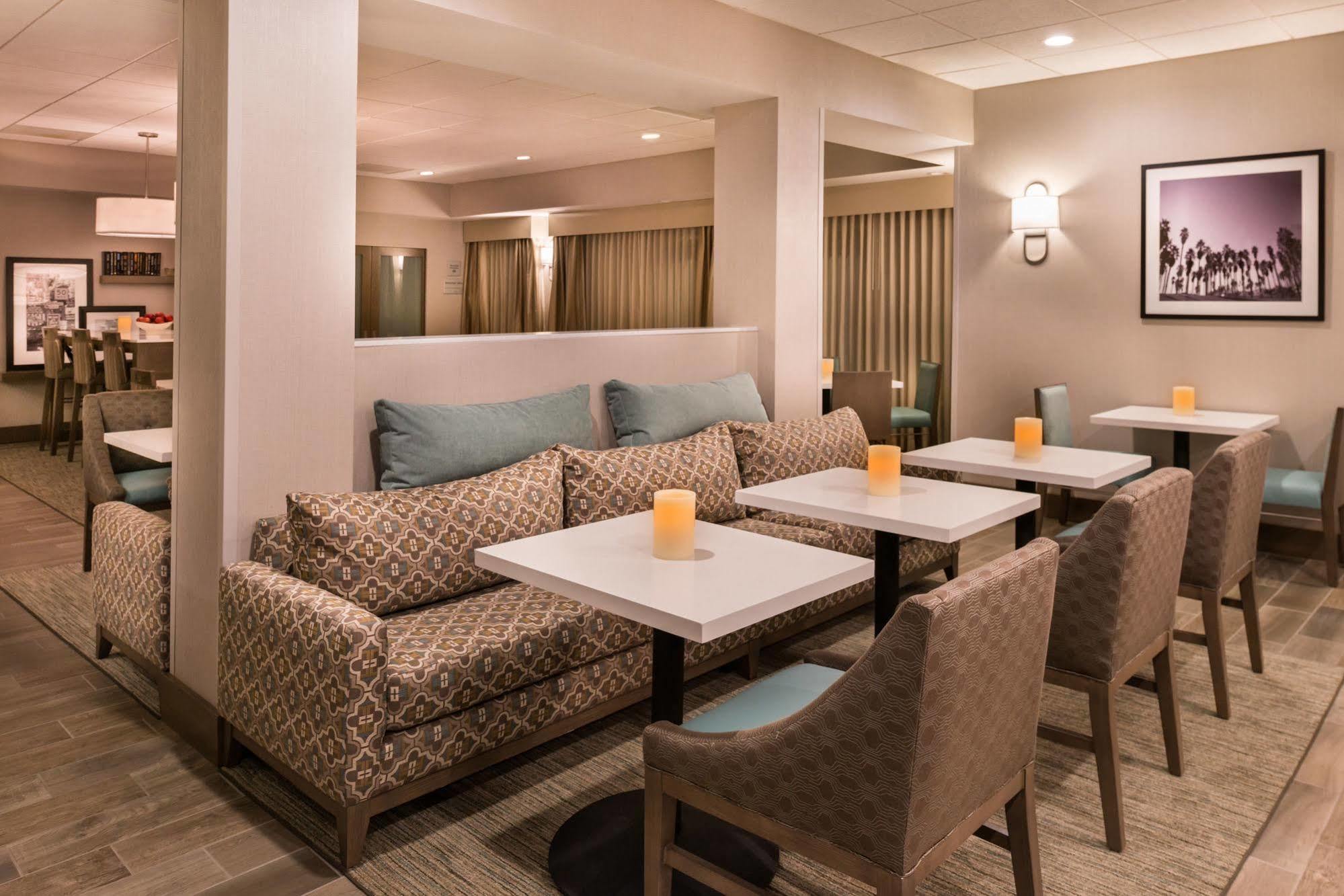 Hampton Channel Islands Harbor Hotel 3*